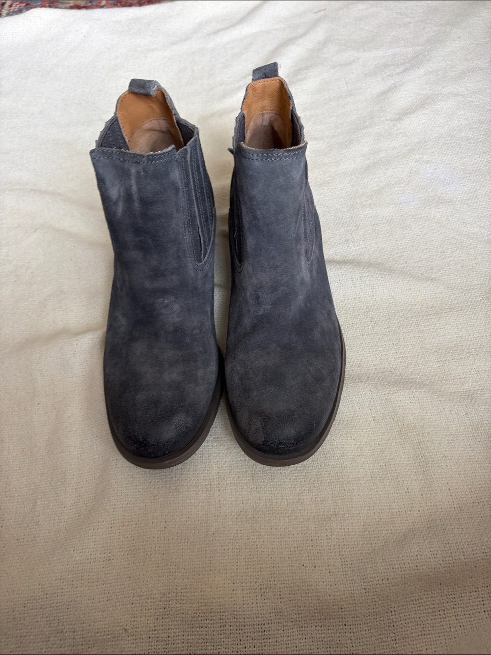 Sofft Bellis Women's Steel Grey Suede Chelsea Ankle Boots